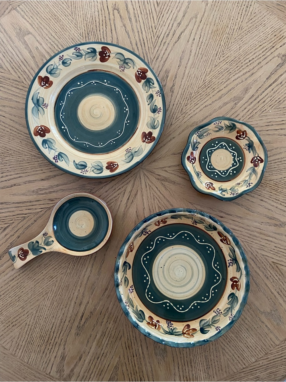 Provence Collection Hand-Painted Earthenware Set - Picture 9 of 9